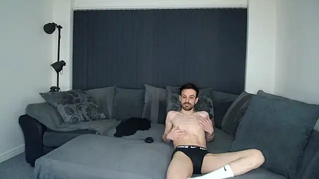 Snapshot of twotwinkhusbandss chatting on March 3, 2025, 6:46 pm twotwinkhusbandss online show from March 3, 2025, 6:46 pm