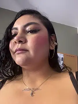 Snapshot of Juli_Walker chatting on March 14, 2026, 10:54 am Juli Walker online show from March 14, 2026, 10:54 am