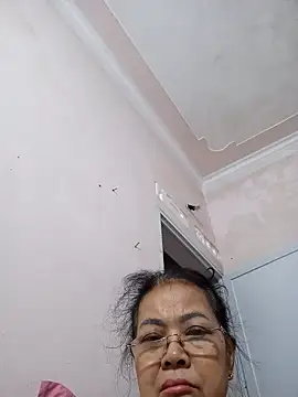 Hotestlove online show from February 24, 2026, 11:27 pm