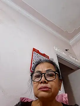 Snapshot of Hotestlove chatting on October 14, 2025, 9:32 am Hotestlove online show from October 14, 2025, 9:32 am