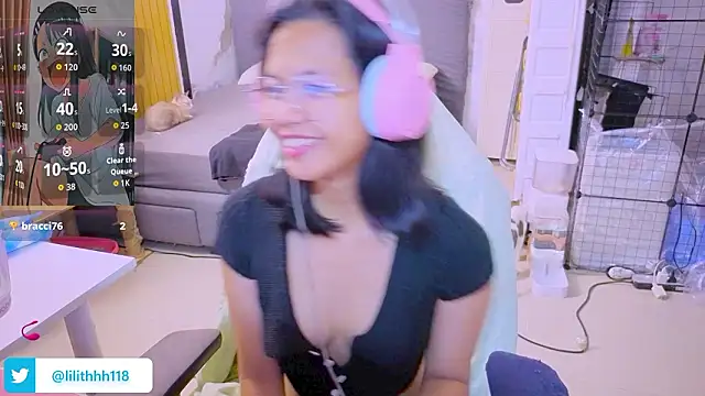 Snapshot of Kana_G chatting on February 9, 2026, 11:41 am Kana G online show from February 9, 2026, 11:41 am