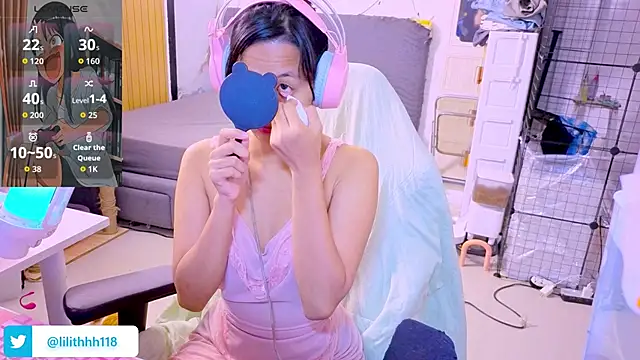 Snapshot of Kana_G chatting on February 6, 2026, 1:07 pm Kana G online show from February 6, 2026, 1:07 pm