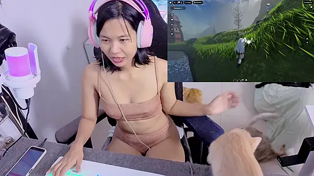 Kana G online show from November 11, 2025, 8:42 am