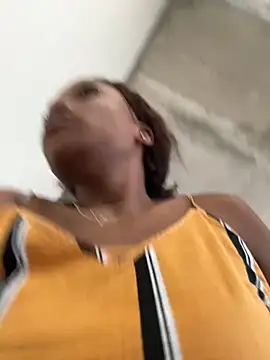 Snapshot of slimcateee chatting on November 30, 2025, 1:12 pm slimcateee online show from November 30, 2025, 1:12 pm