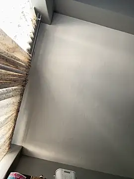 Snapshot of slimcateee chatting on October 27, 2025, 8:15 am slimcateee online show from October 27, 2025, 8:15 am