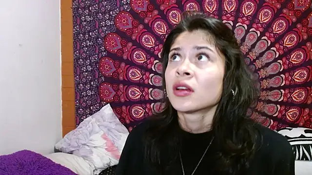 AbbySccott online show from December 18, 2025, 12:05 am