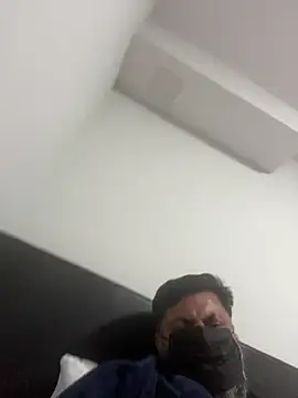 Snapshot of drain-my-balls chatting on February 9, 2026, 4:49 pm drain-my-balls online show from February 9, 2026, 4:49 pm