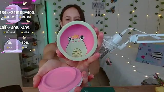 reaLISStic online show from February 13, 2026, 5:35 pm