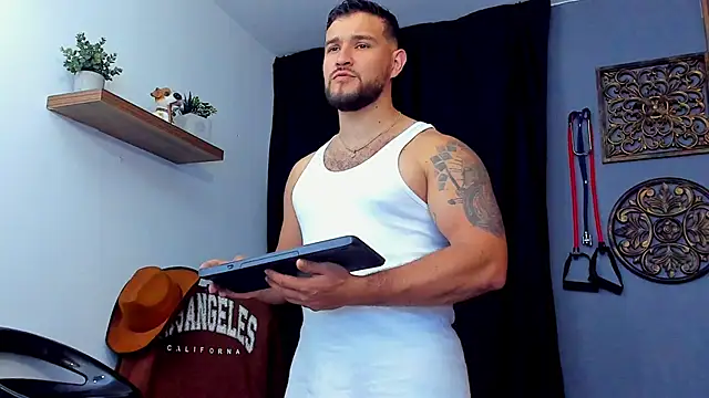 AndrewDiaz online show from January 14, 2026, 3:54 am