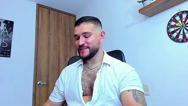 AndrewDiaz online show from October 5, 2025, 8:38 am