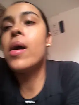 Snapshot of JuanaSimons chatting on February 1, 2026, 6:50 pm JuanaSimons online show from February 1, 2026, 6:50 pm