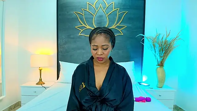 AlisonTravis online show from May 8, 2026, 3:21 am