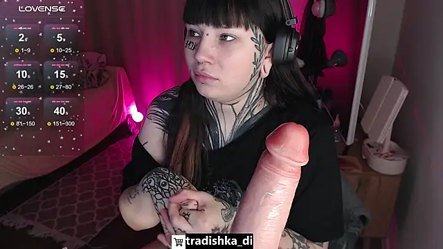 tradishka online show from November 10, 2025, 6:35 pm