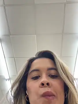 Emilia Bakerr online show from May 22, 2026, 6:28 pm