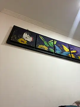 Snapshot of MrsFoucher chatting on January 24, 2025, 11:02 pm MrsFoucher online show from January 24, 2025, 11:02 pm