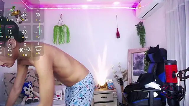 huge armound online show from July 9, 2026, 7:24 pm