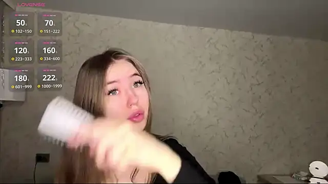 BanemAcard online show from April 14, 2026, 3:33 am