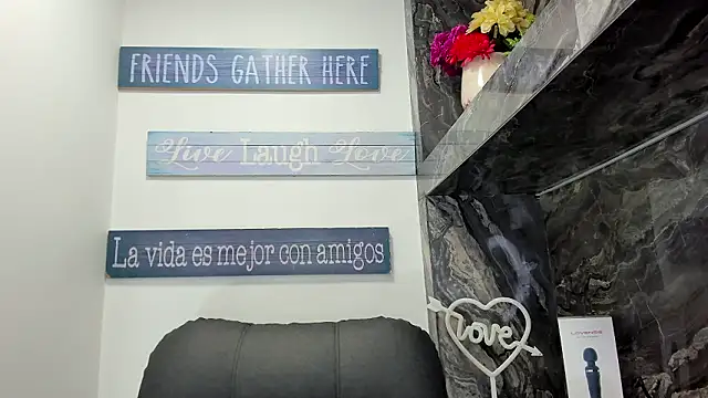 Snapshot of miss_danika chatting on March 10, 2026, 11:03 am miss danika online show from March 10, 2026, 11:03 am