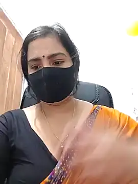 Snapshot of Ritusri_Dotta chatting on February 7, 2025, 3:41 pm Ritusri Dotta online show from February 7, 2025, 3:41 pm