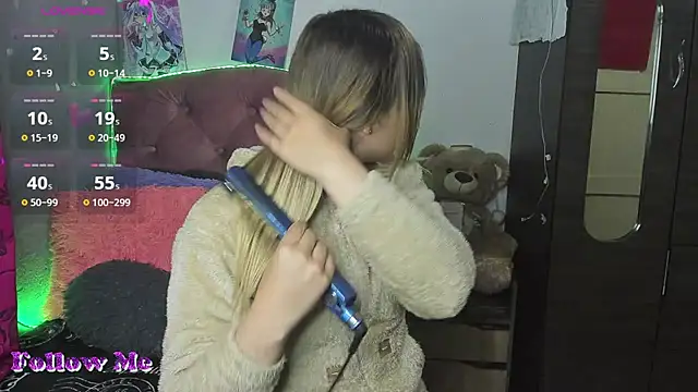 Tiffany bunny2023 online show from November 11, 2025, 3:01 am