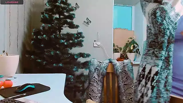 RosaJil online show from December 20, 2024, 2:26 pm