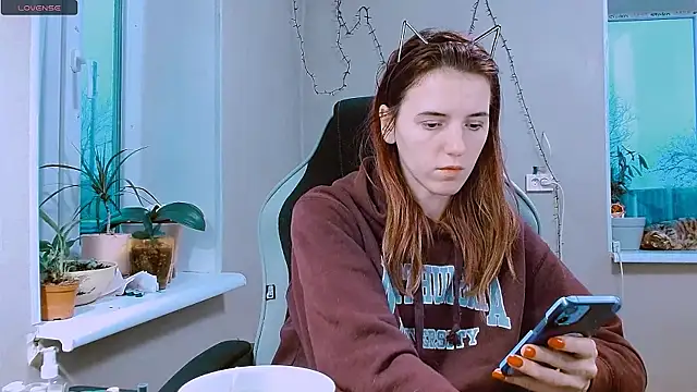 RosaJil online show from December 3, 2025, 2:16 pm