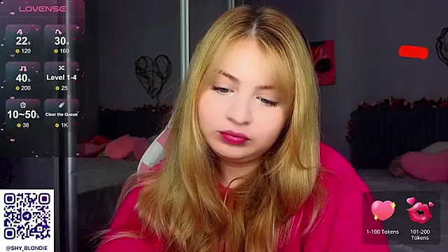 Snapshot of shy_blondiee chatting on January 31, 2025, 10:52 pm shy blondiee online show from January 31, 2025, 10:52 pm