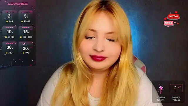 Snapshot of shy_blondiee chatting on March 18, 2025, 11:31 pm shy blondiee online show from March 18, 2025, 11:31 pm