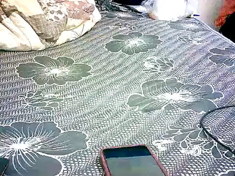 honeypotsweet online show from November 28, 2025, 11:21 am