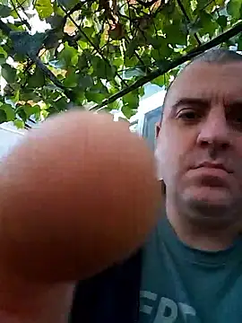 Snapshot of LSD669 chatting on September 30, 2025, 3:40 pm LSD669 online show from September 30, 2025, 3:40 pm