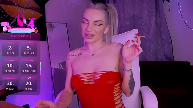 LusciousAlice online show from April 26, 2026, 9:56 pm