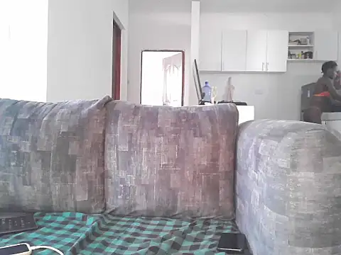 petiteebony 81 online show from September 27, 2025, 4:07 am