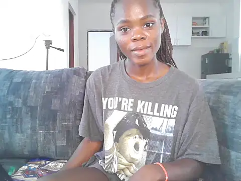 petiteebony 81 online show from September 17, 2025, 10:06 am