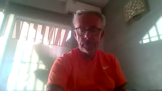 tuggy59 online show from October 30, 2025, 7:28 am