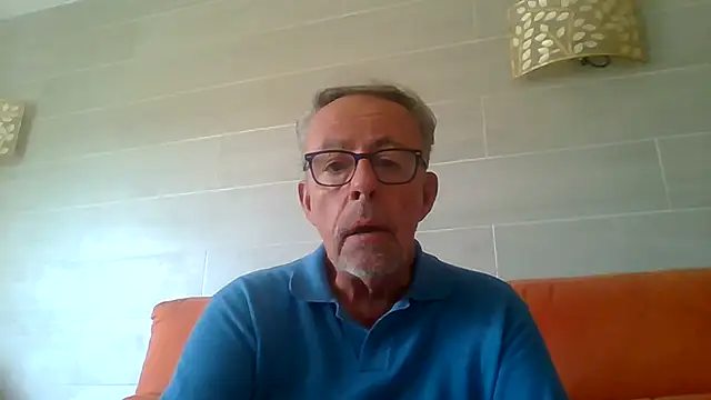 tuggy59 online show from July 8, 2026, 7:42 am
