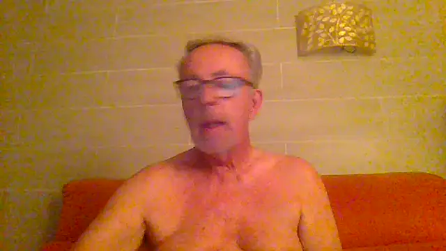 tuggy59 online show from July 28, 2026, 5:04 am