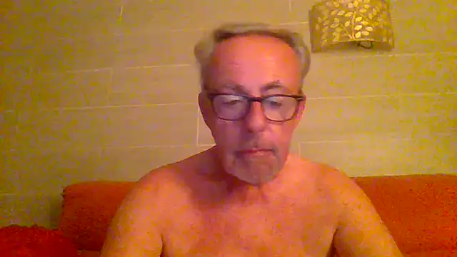tuggy59 online show from July 25, 2026, 4:53 am