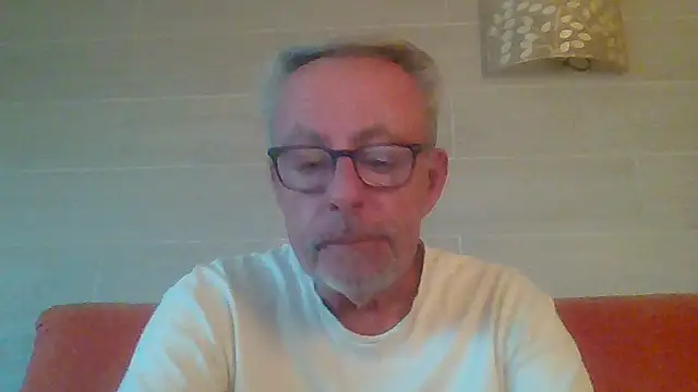 tuggy59 online show from February 18, 2026, 7:06 am