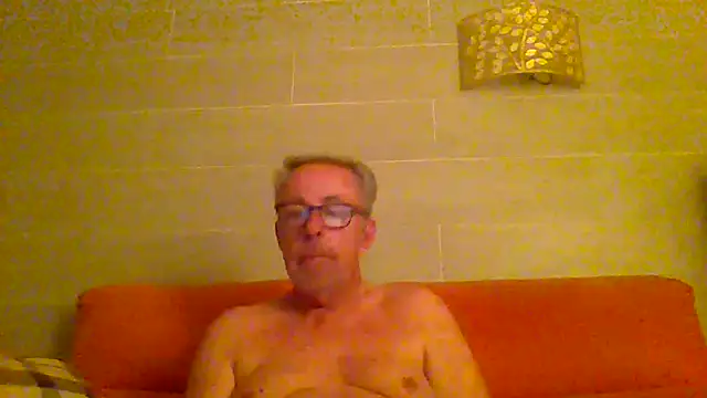 tuggy59 online show from July 24, 2026, 4:08 am