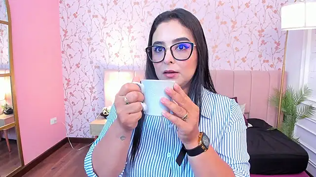 taylor bennet online show from March 15, 2026, 12:12 pm