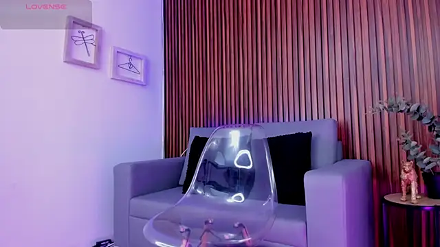 Alex cute77 online show from March 24, 2026, 12:38 pm