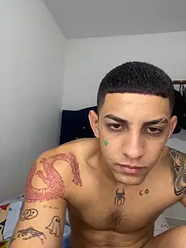 Alex cute77 online show from October 18, 2025, 9:44 am