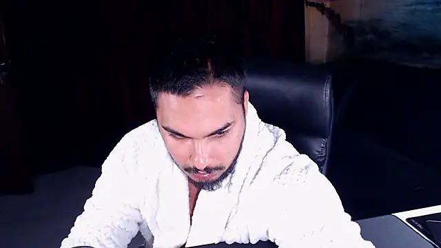 Snapshot of ZenoBaro1 chatting on October 10, 2025, 9:37 pm ZenoBaro1 online show from October 10, 2025, 9:37 pm