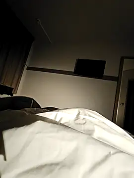 hairydickfr online show from March 16, 2026, 5:37 am