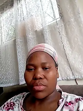 Real1SweetQueen online show from November 1, 2025, 7:02 am