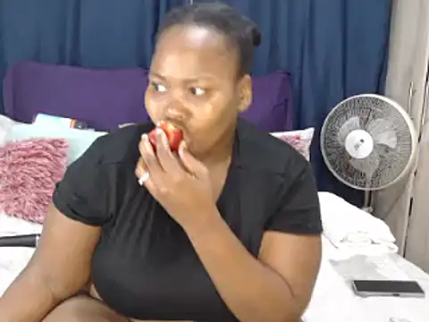 Real1SweetQueen online show from January 9, 2026, 6:04 pm