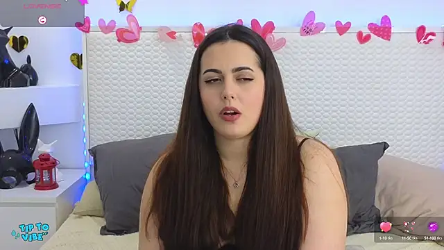 Snapshot of Eva_Rogers_ chatting on February 14, 2025, 2:23 pm Eva Rogers  online show from February 14, 2025, 2:23 pm