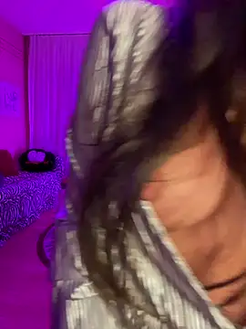 karrola online show from January 13, 2025, 6:38 pm