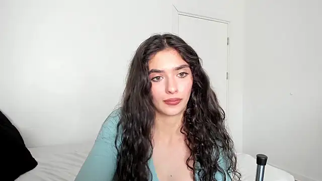 PortraitMarie online show from January 10, 2025, 1:41 pm