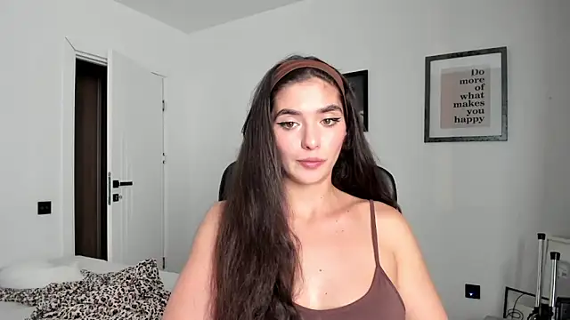 PortraitMarie online show from January 20, 2025, 6:43 pm